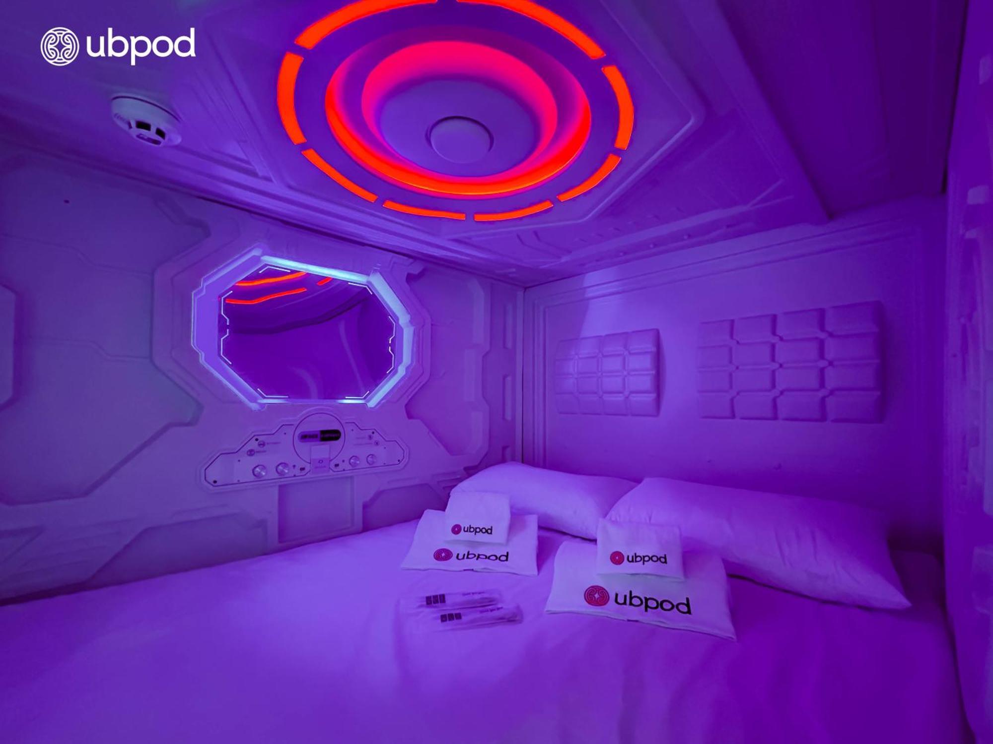Ubpod- The First Capsule Hotel In Mongolia Ulan Bator Eksteriør bilde