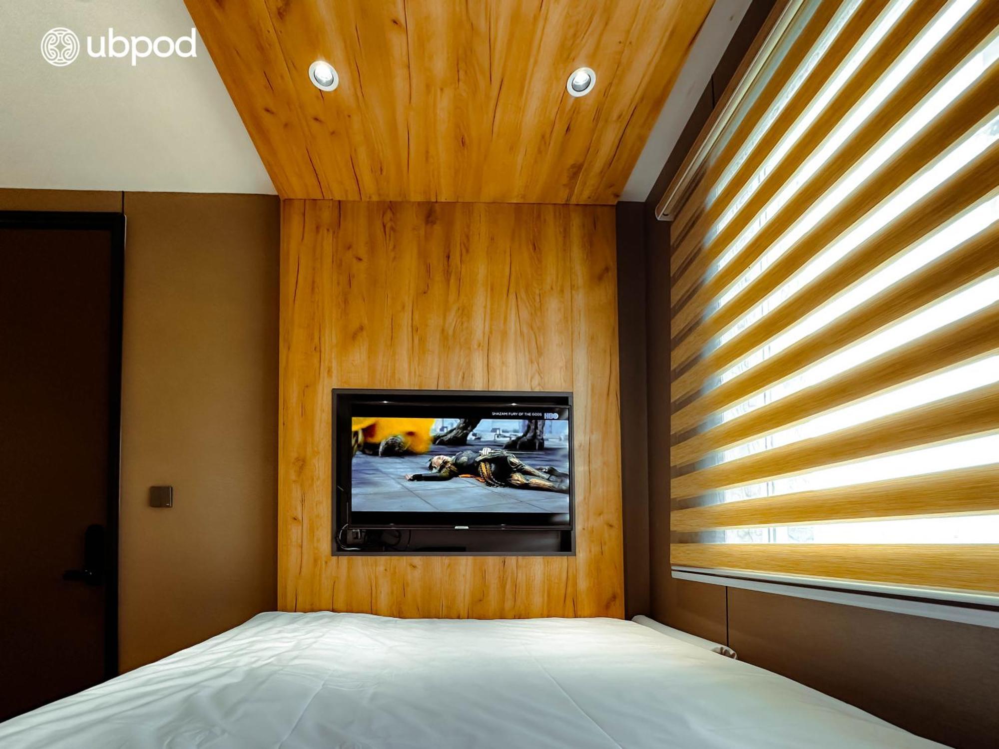 Ubpod- The First Capsule Hotel In Mongolia Ulan Bator Eksteriør bilde